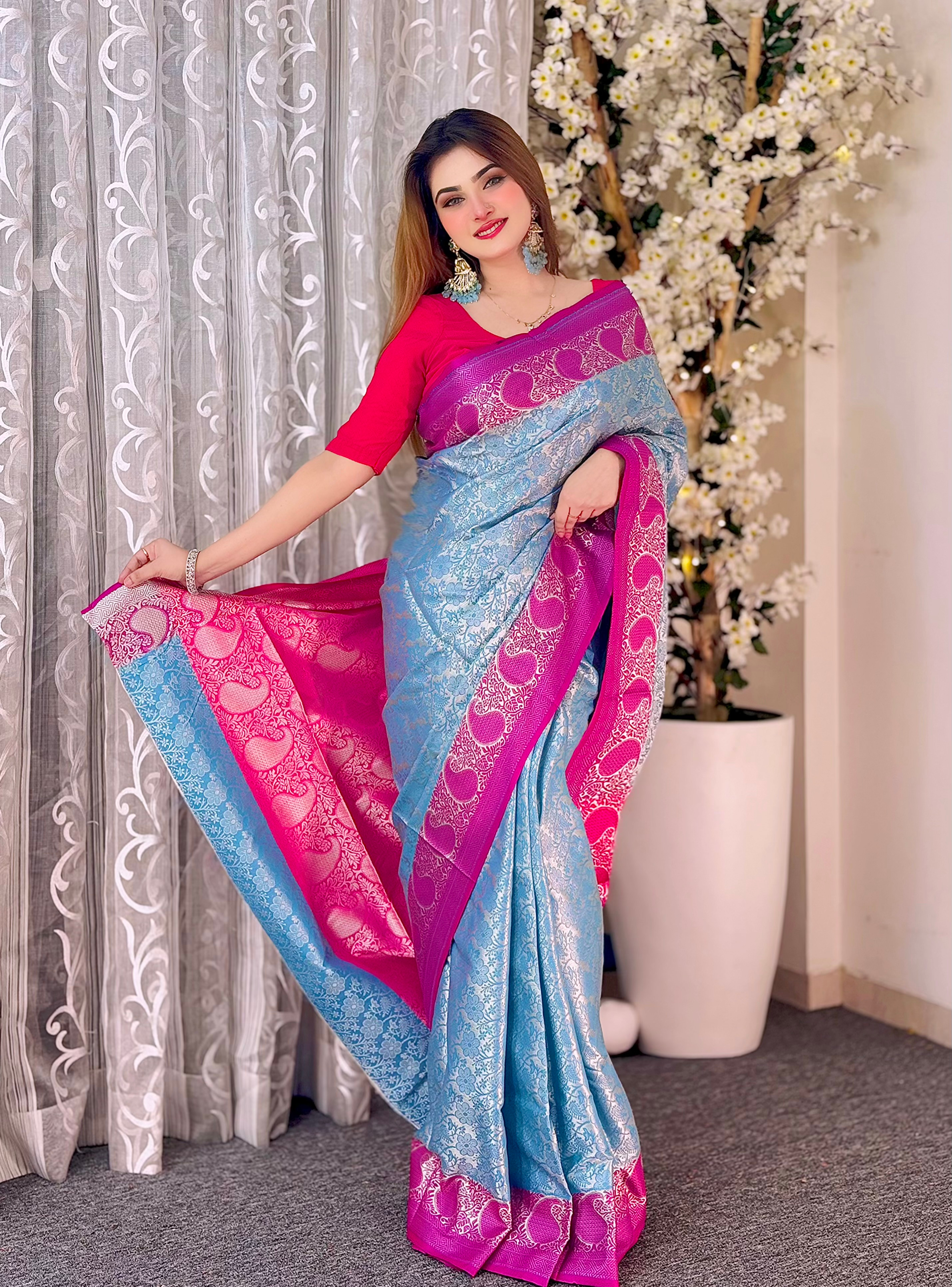 প্রিমিয়াম সিল্ক কাতান শাড়ি ব্লাউজ পিস সহ। PKS-05