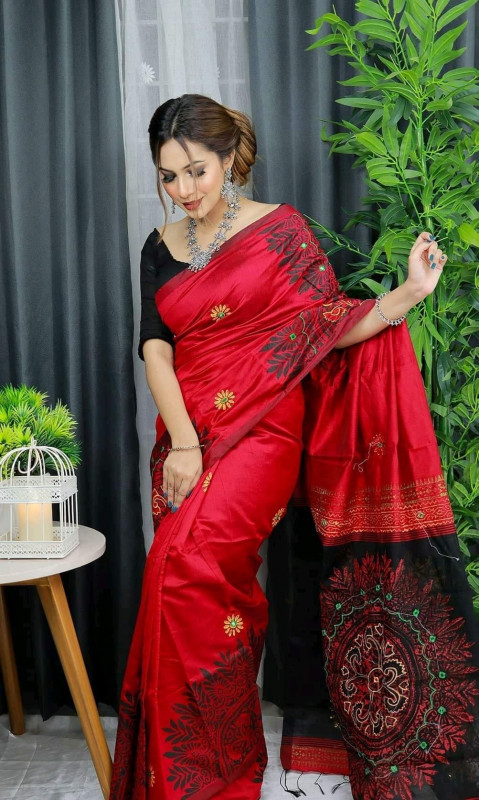 প্রিমিয়াম গর্জিয়াস ধুপিয়ান সিল্ক শাড়ি! DS-407